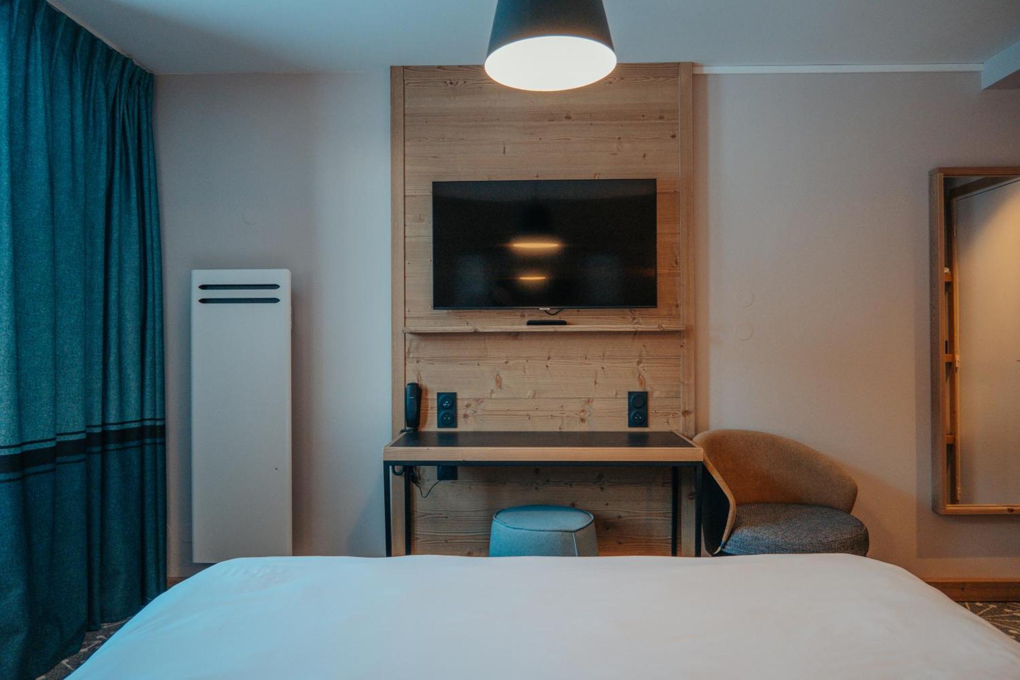 Hotel L'Eden Des Cimes - Vacances Bleues - Belle Plagne 2100 Ла-Плань Экстерьер фото
